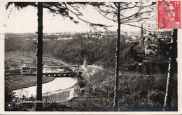 BRETAGNE (Finistère). 33. CHATEAUNEUF-du-FAOU. Vue Panoramique. CPSM Brillant. A Circulé En 1949. Voir SCANS. - Châteauneuf-du-Faou