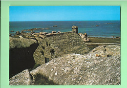 29-----KERLOUAN--la Maison De Pierre Dans Les Rochers De MENEZ-HAM--voir 2 Scans - Kerlouan