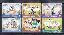 DOMINICA 1982 - DISNEY EN EL MUNDIAL DE FUTBOL ESPAÑA 82 - Disney