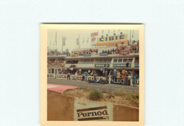 CLICHE 24 HEURES Du MANS 1967 - FORD GT 40 - N° 6 Pilote Guy LIGIER & Jo SCHLEESSER - Format 9 X 9 Cm - Le Mans