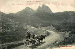 Eaux Chaudes * Environs * Le Pic Du Midi D'ossau * Promenade En Calèche * Attelage - Autres & Non Classés