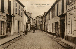 Ile De Ré * La Flotte * La Rue Du Marché * Chapellerie - Ile De Ré