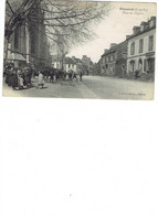 PLOUARET  Place De L'Eglise - Plouaret