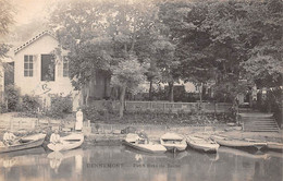 Follainville-Dennemont         78       Petit Bras De La Seine. Barques.   (voir Scan) - Sonstige & Ohne Zuordnung