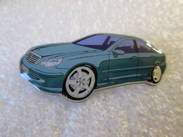 PIN'S   MERCEDES BENZ    C  320 - Mercedes