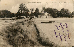 Andernos Les Bains * La Digue Des Réservoirs Et L'église - Andernos-les-Bains