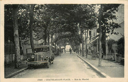 Châtelaillon Plage * La Rue Du Marché * Automobile Voiture Ancienne De Marque ? - Châtelaillon-Plage