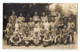 CPA 3036 - MILITARIA - Carte Photo Militaire - Hopital - Un Groupe De Blessés Et Infirmières - Photo BELEVILLE à ROUEN - Characters