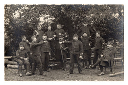 CPA 3037 - MILITARIA - Carte Photo Militaire - Un Groupe De Soldats Du 9 ème Rgt D'Artillerie à Pied - Personen