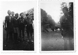 1947 - LES SCOUTS PENDANT LE JAMBOREE DE LA PAIX - LOT DE 2 PHOTOS 9*6 CM - Anonyme Personen