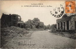 CPA VITRY-en-ARTOIS -La Place (139455) - Vitry En Artois