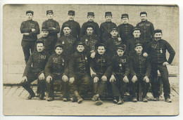 CARTE PHOTO MILITARIA ORIGINALE Groupe Soldats 1er Régiment - Guerre 14-18 - War 1914-18
