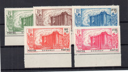 !!! PRIX FIXE : DAHOMEY, SERIE BASTILLE N°115/119 NEUVE ** BDF. 4 VALEURS VARIETE FAISCEAU TRONQUE - Unused Stamps
