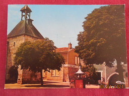 CPM GF - Tournon-d'Agenais - Tour De 1637 Avec Horloge à Boule Donnant Les Phases De A Lune - Tournon D'Agenais