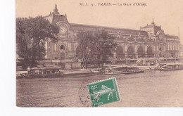 Paris La Gare D'Orsay, Bateau Mouche - Gares - Sans Trains