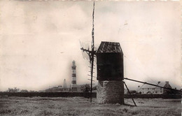 Ouessant        29         Vieux Moulin Et Phare Du Créach     (Voir Scan) - Ouessant