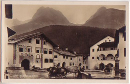 12533 Foto Ak Dorfplatz In Schuls Mit Fuhrwerk Um 1930 - Dorf