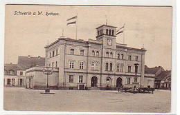 21709 Ak Schwerin An Der Warthe Rathaus Um 1920 - Non Classés