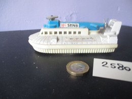 HOVERCRAFT>SR N6>SEASPEED - Matchbox (Lesney)