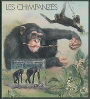 Chimpanzee Chimpanzees Animals Burundi MNH S/S Stamp 2012 - Chimpanzees