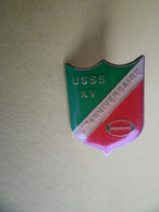 Pins Sport RUGBY USSS XV - 80 ° Anniversaire - Union Sportive Saint Sulpicienne - Sulpice-sur-Lèze, En Haute-Garonne - Rugby