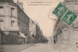 CHATEAUBRIANT. - Rue De L'Hôtel De Ville(partie Sud). Cliché RARE - Châteaubriant