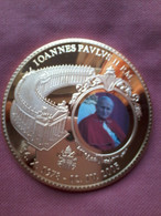 Médaille Geant-pape Jean-paul 2 - Personnages