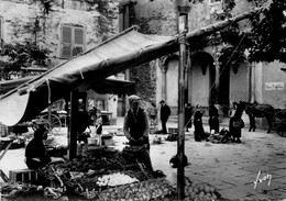 Bastia * Le Marché * Marchand De Légumes * Haute Corse 2B - Bastia