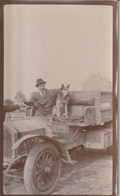 Photo Après Guerre 14-18 Un Camion, Automobile, Chien (A226) - Camions & Poids Lourds