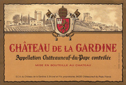 (157) CPSM  PUB  Châteauneuf Du Pape  Le Chateau De La Gardine  (Bon état) - Chateauneuf Du Pape