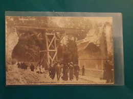 PONT DE CHEMIN DE FER ENTRE AMIENS ET ROUEN DETRUIT PAR LES ALLEMANDS PENDANT LEUR RETRAITE - Ouvrages D'Art