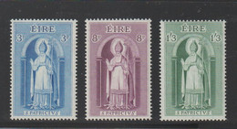 Irlande - YT N° 150 à 152 Neufs** (cote 10 Euros) - Unused Stamps