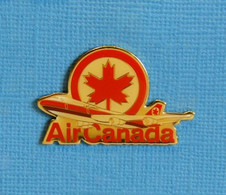 1 PIN'S // ** AIR CANADA / BOEING 747 AU DÉCOLLAGE ** - Avions