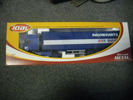 CAMION SEMI REMORQUE JOAL 1:50 DAF XF Paccarparts  REF 366 - Vrachtwagens, Bus En Werken