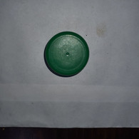 Capsules-(17)-Water Cap-plastic-Weak Green-lokking Out Side)-used - Soda