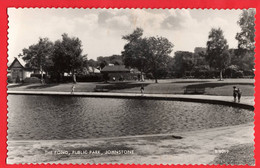 SCOTLAND  JOHNSTONE PUBLIC PARK  MODEL YACHT POND - Renfrewshire