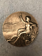 Médaille Française De RASUMMY - Art Nouveau - Verso Les 2 X "L" Royaux (LOUIS) Comme NEUVE - Royaux / De Noblesse