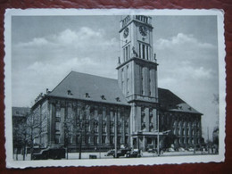 Berlin - Westberliner Rathaus Schöneberg / Autos - Schoeneberg
