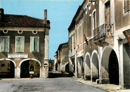 Labastide D'armagnac * Un Coin De La Place Et Rue De La Poste * Quincaillerie Moderne BROUSTET * Débit De Tabac - Andere & Zonder Classificatie