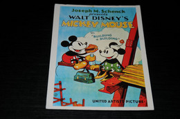 27204-          WALT DISNEY'S MICKEY MOUSE, EURO DISNEY, CHESSY - Disneyworld