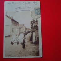 CARTE PHOTO LA BOISSIERE COMMUNION DEFILE 1905 ENVOI TIEN TSIN CHINE - Sonstige & Ohne Zuordnung