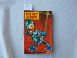 JOURNAL DE MICKEY.WALT DISNEY.MICKEY PARADE.224 PAGES.ANNEE 1988..MICKEY FAIT LE GROS DOS. - Mickey Parade