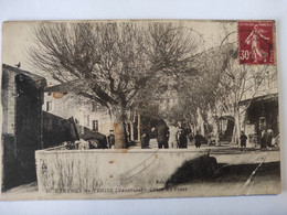 Cpa, Trés Belle Vue Animée, BEAUMES De VENISE, Vaucluse, Cours Du Fossé - Beaumes De Venise