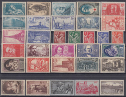 FRANCE : ANNEE COMPLETE 1939 N° 419/450 NEUVE ** GOMME SANS CHARNIERE COTE 343 € - ....-1939