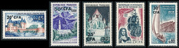 REUNION 1961-67 - Yv. 352 352A 361 365 Et 372 **   Cote= 8,90 EUR - Tourisme (5 Val)  ..Réf.FRA29371 - Unused Stamps