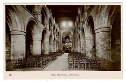 Ref BB 1450  - Real Photo Postcard - The Nave - Southwell Cathedral - Nottinghamshire - Sonstige & Ohne Zuordnung
