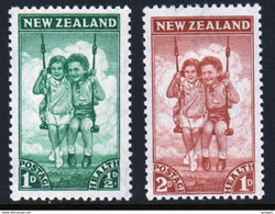 New Zealand 1942 Set Of Health Stamps Showing Children On A Swing. - Ongebruikt