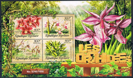 Bloc Sheet Fleurs Orchidees Flowers Orchids   Neuf MNH **  Togo 2016 - Orchideeën