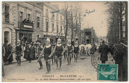 49 - CHOLET - Mi-carême 1911 - Le Défilé Boulevard Gustave-Richard. - Cholet