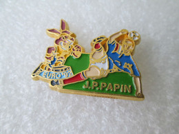 PIN'S  JEAN PIERRE PAPIN   EURO   1992 - Football